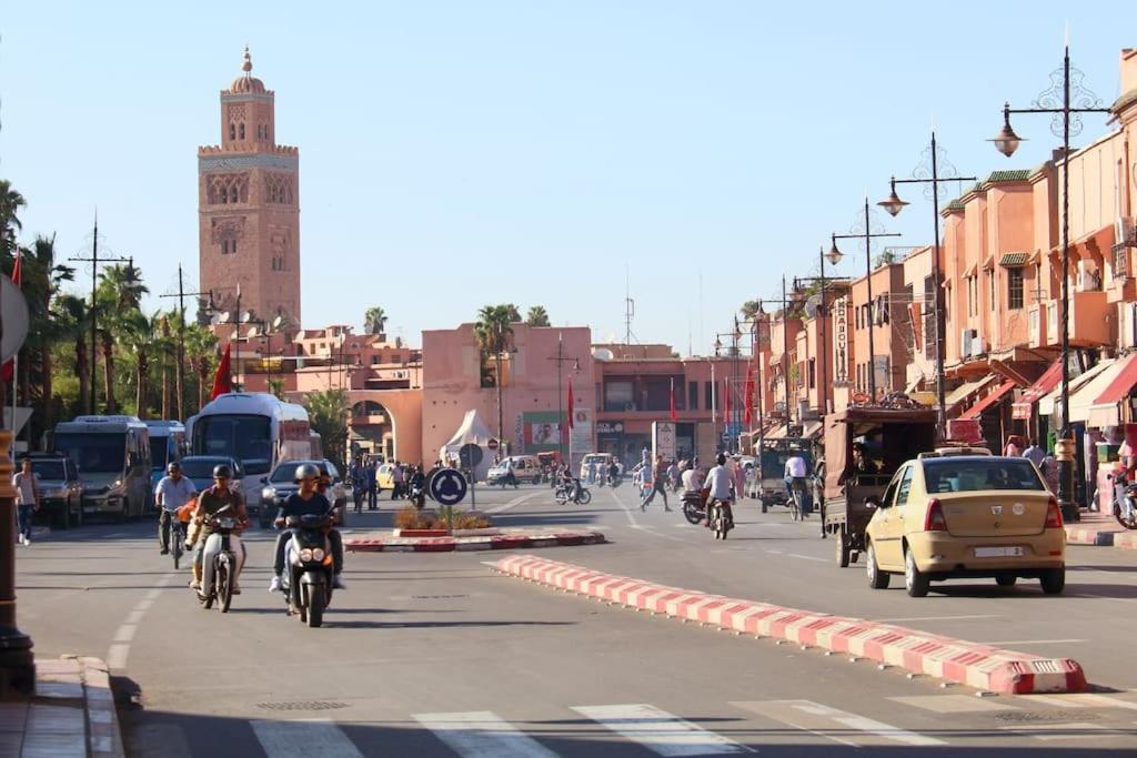 Villa Riad En Exlusivite A 5Min De La Place Jamaa El Fna à Marrakesh Extérieur photo